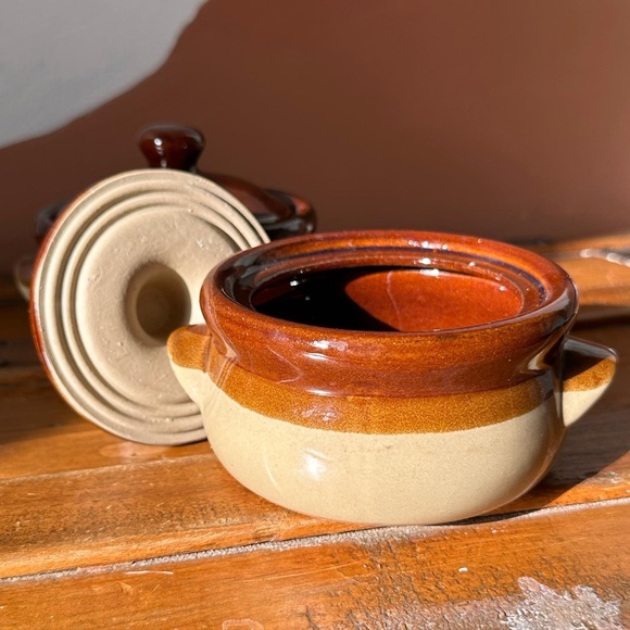 ✨Vintage French Onion Soup Bowls, Set of 2✨ - Picture 3 of 3